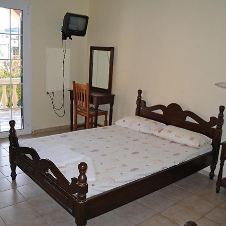 Makris Apartments Roda (Corfu) Exterior foto