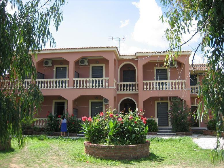 Makris Apartments Roda (Corfu) Exterior foto
