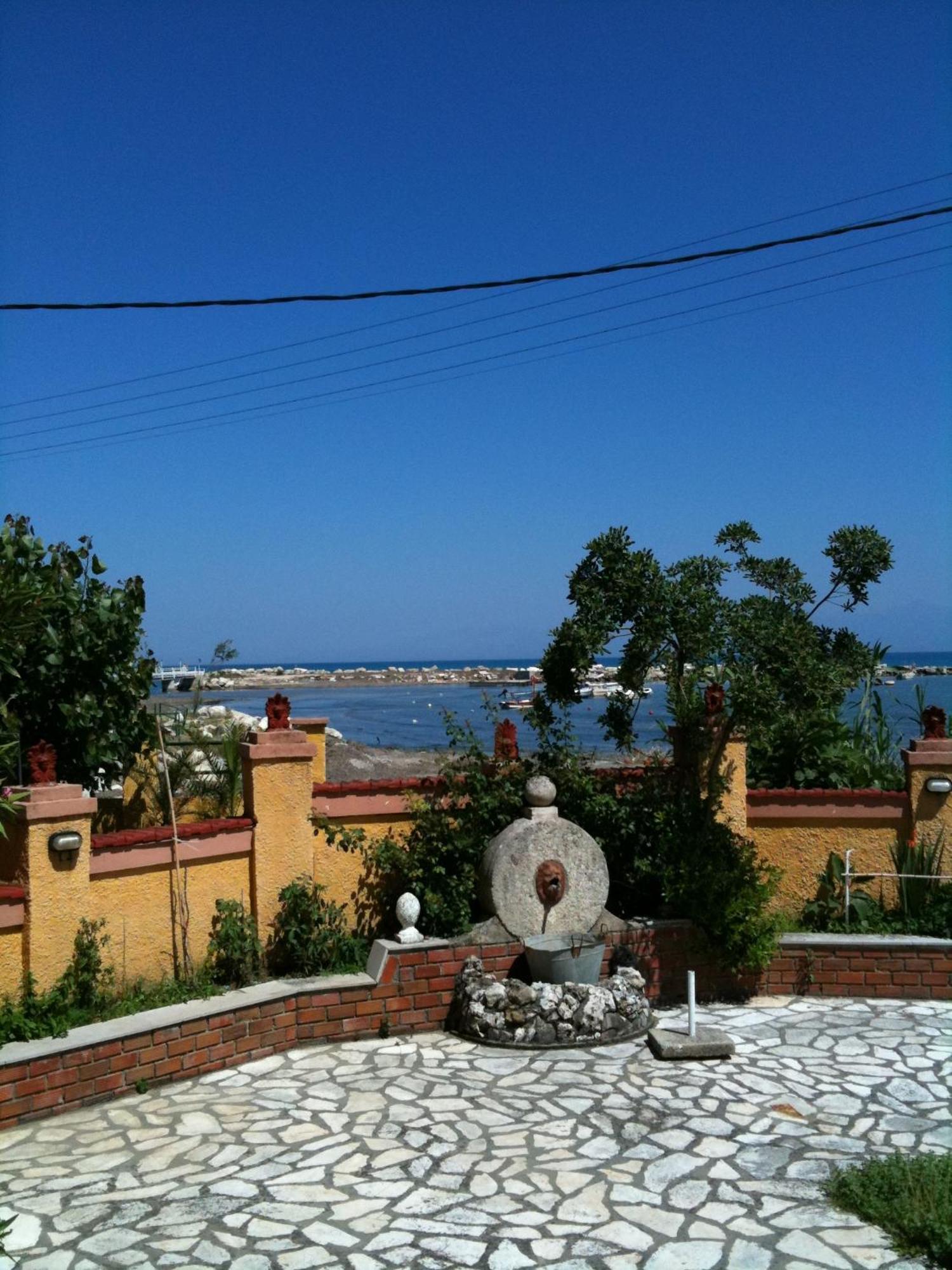 Makris Apartments Roda (Corfu) Exterior foto